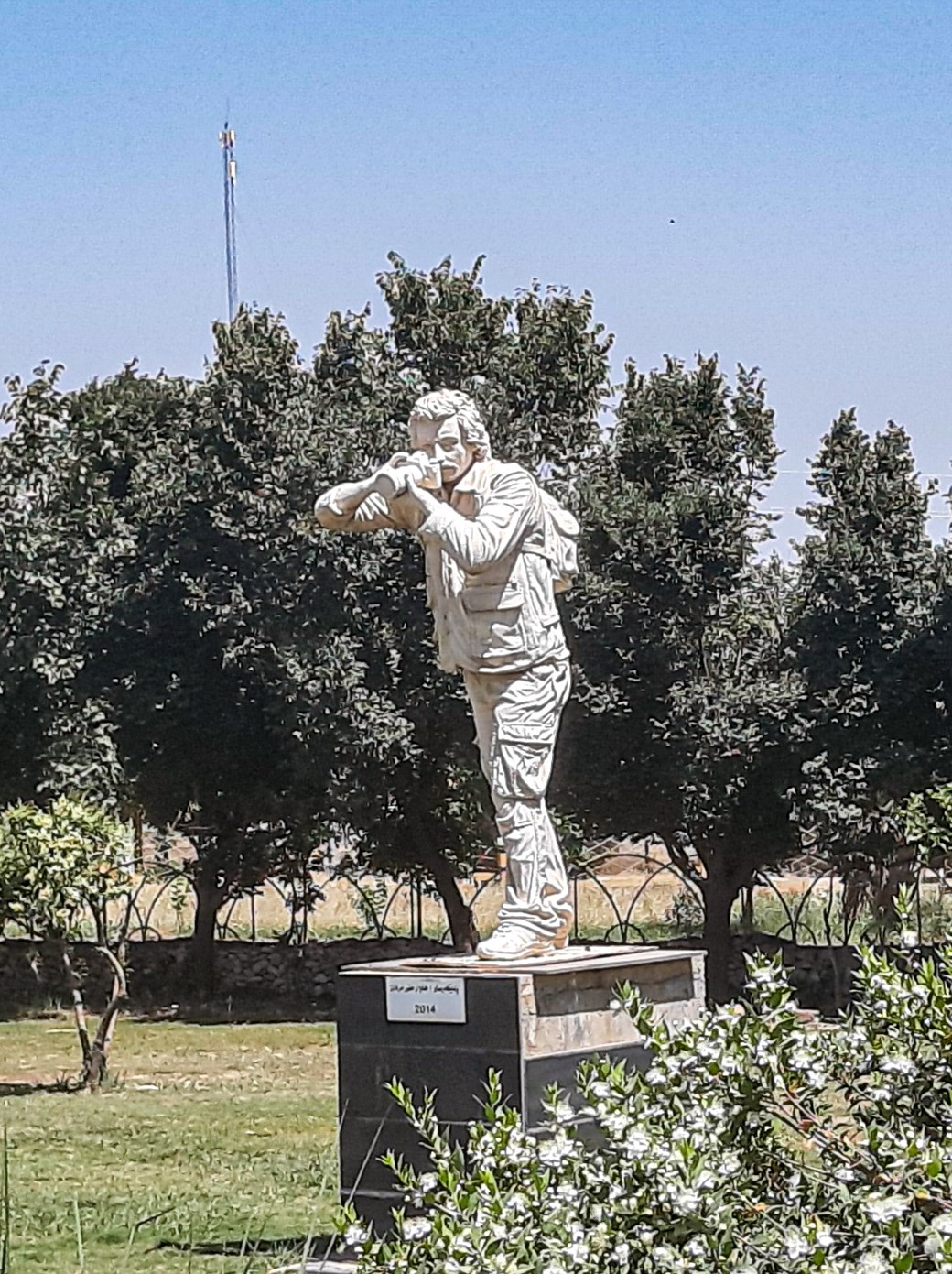 Kollektive Statue für Journalisten