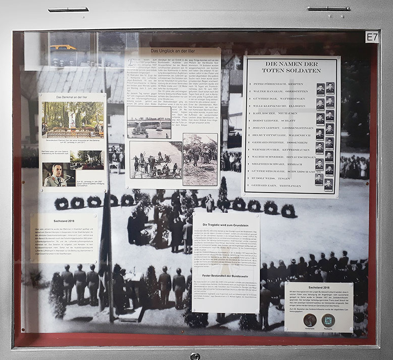 Tafel zum Gedenken an das Illerunglück 1957