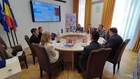 Kooperationsgespräch am "runden Tisch"