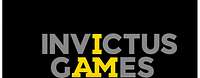 Im Vordergrund in grau/gelber Schrift auf schwarzem Grund das InvictusGames Logo, im Hintergrund Tablet und Handy mit ZMSBw Logo